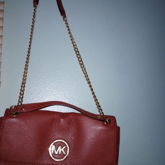 Michael Kors purse - Picture 3 of 11